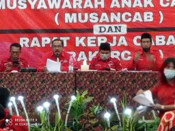 Tiga PAC PDIP Kota Rombak Pengurus