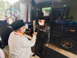 Safari Keliling Madura, Presiden PKS Ahmad Syaikhu Puji Penanganan Covid-19 Jatim