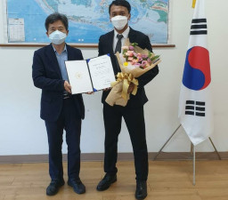 Selamatkan Nyawa, Polisi Surabaya Dapat Penghargaan dari Korea Selatan