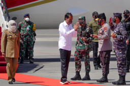 Forkopimda Jatim Dampingi Presiden RI Ground Breaking Pembangunan Smelter PT.Freeport Indonesia
