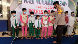 Peringati Maulid Nabi Muhammad, Polres Lumajang Salurkan Santunan untuk Yatim Piatu