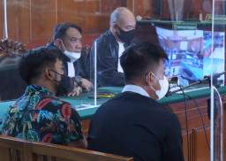Sekap dan Aniaya Nurhadi Jurnalis Tempo, Dua Oknum Polisi Dituntut 1,5 Tahun Penjara