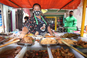 Lewat Jualan Online Omset Warung Nasi Kuning Eni Rachmawati Naik 70 Persen