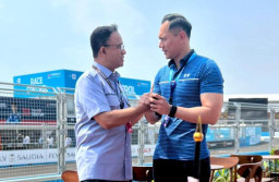Begini Keakraban Anies Baswedan dan AHY disela Perhelatan Balap Formula E