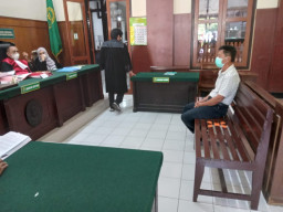 Modus Usaha Pengisian BBM Kapal, Tan Irawan Tipu Rp 9,3 M