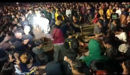 Pemkab Tuban Tampilkan Band Naff, Sebagian Penonton Malah Ribut