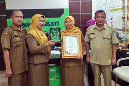 Baca juga : SMKN 1 Grati Raih Penghargaan dengan Pendekatan Disiplin-Bakat Siswa