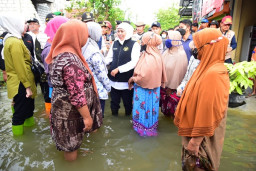 Waspada Penyakit Leptospirosis di Musim Hujan, Gubernur Khofifah Imbau Masyarakat Tingkatkan PHBS dan Pemeriksaan Dini