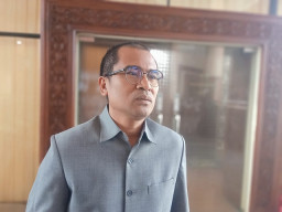 DPRD Targetkan Putus Bisnis Seragam Siswa SMA/SMK di Jatim