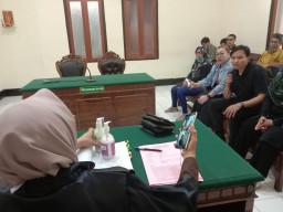 Produksi dan Jual Kosmetik Scarlett, Ketiga Terdakwa Diadili di PN Surabaya