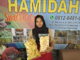 Berawal Hobi, Kini Sukses Berbisnis Makanan Ringan