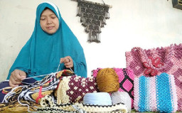 Sulap Tali-Temali dengan Teknik Makrame Jadi Bisnis Kerajinan