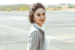 Izinkan Anaknya Nonton Video Porno