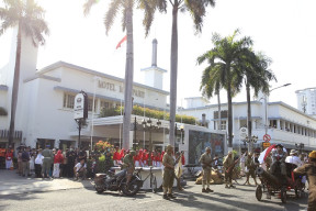 Meriah, Drama Musikal "Berkibarlah Benderaku" Sukses Digelar di CFD Jalan Tunjungan