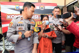 Kepergok Curi Ponsel, Wanita di Surabaya Kembali Masuk Bui