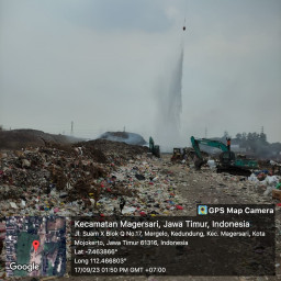 Cegah Kebakaran Susulan, Pemkot Mojokerto Terus Guyur Water Bombing