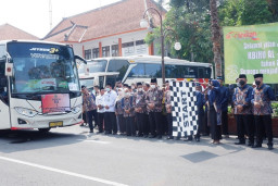 446 CJH Asal Kabupaten Mojokerto Diberangkatkan Hari Ini
