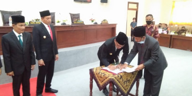 DPRD Sampang Gelar Paripurna Tentang Penjelasan Nota Bupati