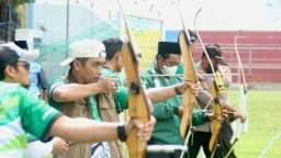 Mas Adi Buka Lomba Panah dan Jalan Sehat