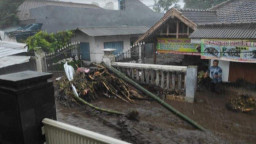 Jatim Diminta Waspada Bencana Hidrometeorologi
