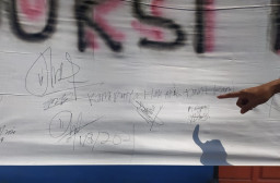 Penutupan Gudang Peti Jenazah di Dusun Bolowono, Diviralkan di Medsos