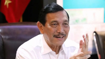 Luhut: Produksi Baterai Mobil Listrik Sendiri Dimulai pada Kuartal II/2024