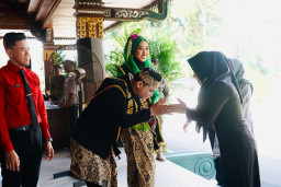 Bupati Ikfina : Terus Tingkatkan dan Perluas Ilmu Wawasan