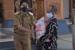 Pemkab Madiun Distribusikan Bantuan Beras 683 Ton
