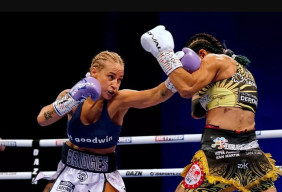 Ebanie Bridges Tentang Wacana Bertarung dengan Petinju Transgender