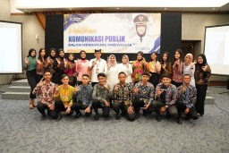 Finalis Duta Batik Kota Mojokerto 2023 Diberikan Pelatihan Komunikasi Publik, Berikut Pesan Wali Kota