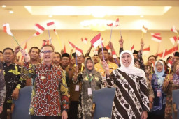 Gubernur Khofifah Dorong Kepala Desa Bangun Destinasi Wisata