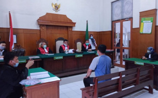Gelar Pesta Sabu, Bangkit dkk Diadili