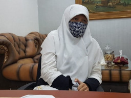 Reni Astuti Disambati BST dan Zonasi PPDB di Tengah Pandemi