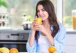 Manfaat Segelas Jus Jeruk, Suplemen Vitamin C Terbaik Bantu Atasi Flu