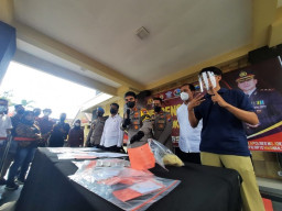 Ungkap Kasus Telur Busuk, Polisi Tetapkan Pengusaha Sembako Sebagai Tersangka
