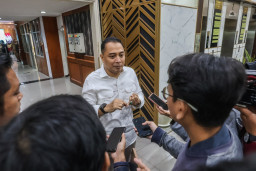 Kebijakan Parkir Non-Tunai Ditolak Paguyuban Jukir, Wali Kota Eri: Ada Kepentingan Apa?