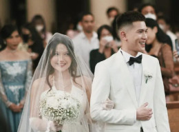 Baru 5 Bulan Nikah, Julian Jacob dan Mirriam Eka Umumkan Kelahiran Anak Pertama