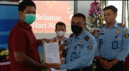8 Warga Binaan Lapas Klas IIB Blitar Terima Remisi Khusus dari Kemenkumham