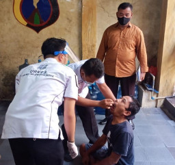 Puluhan Tahanan Polresta Mojokerto Ikuti Rapid Antigen