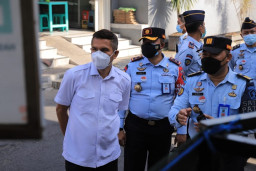 Beri Penguatan dan Motivasi, Staf Ahli Kunjungi Lapas Mojokerto