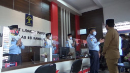 Komitmen Tingkatkan Pelayanan, Bupati Resmikan Gedung Khusus Pelayanan Publik di Rutan Bangkalan