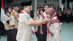 Peringati Hari Pramuka, Sebanyak 384 Penggalang Garuda di Lamongan Dikukuhkan