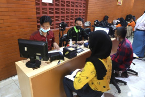 Banyak Dikeluhkan, Ini Terobosan Dispendukcapil Mojokerto Urai Antrian Layanan