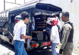 Antisipasi Kenakalan Remaja, Satpol PP Surabaya Gencar Razia Pelajar Bolos Sekolah