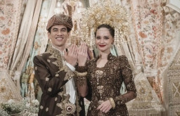 Congrat! Enzy Storia Resmi Menikah dengan Maulana Kasetra