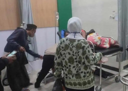 Santap Menu Hajatan, Puluhan Warga di Lamongan Keracunan Massal