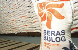 Bulog Siap Salurkan 1,2 Juta Ton Beras Seharga Rp8.300-8.900 per Kg
