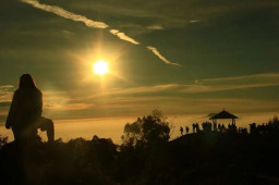 Peneliti: Melihat Sunset Baik untuk Kesehatan Mental