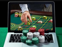 Polres Malang Ringkus Lima Pelaku Judi Online