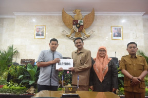 8 Fraksi DPRD Setujui Raperda P-APBD Kota Kediri 2023